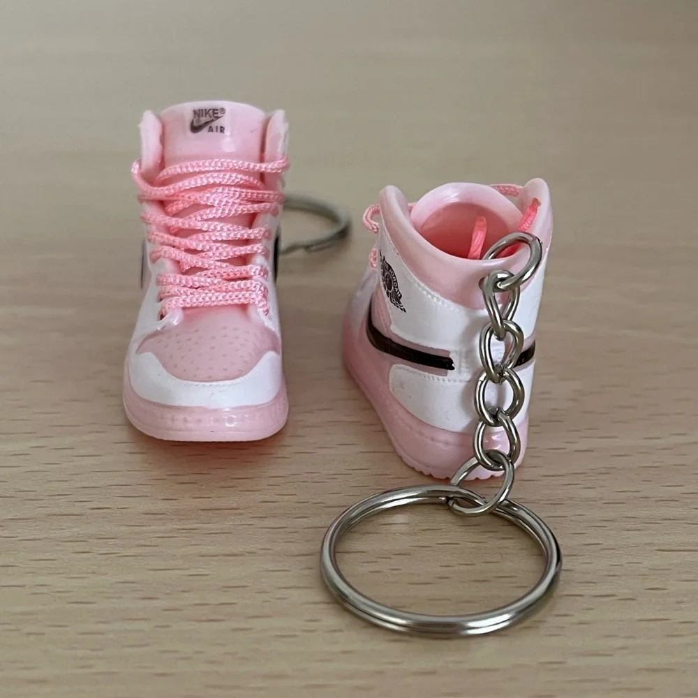 Pink and Black Fashion Sneaker Keychain BNIB with Box Shopper